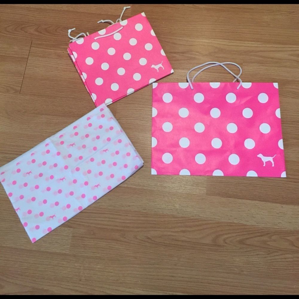 Pink Victoria Secret Bag & Tissue paper bundle🎁
